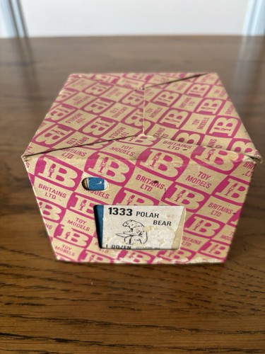 Britains 1333 polar bear - polar,